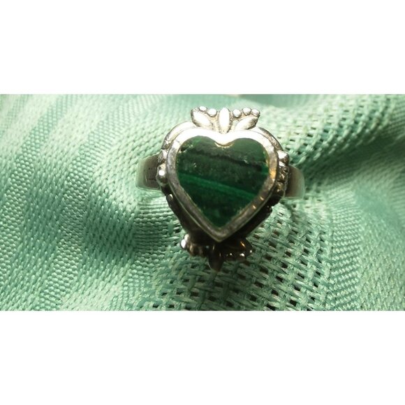 Sterling Silver TT 925 Ring | Size 7 | Green Heart Gemstone | 6g | Crown Vintage - Picture 2 of 9